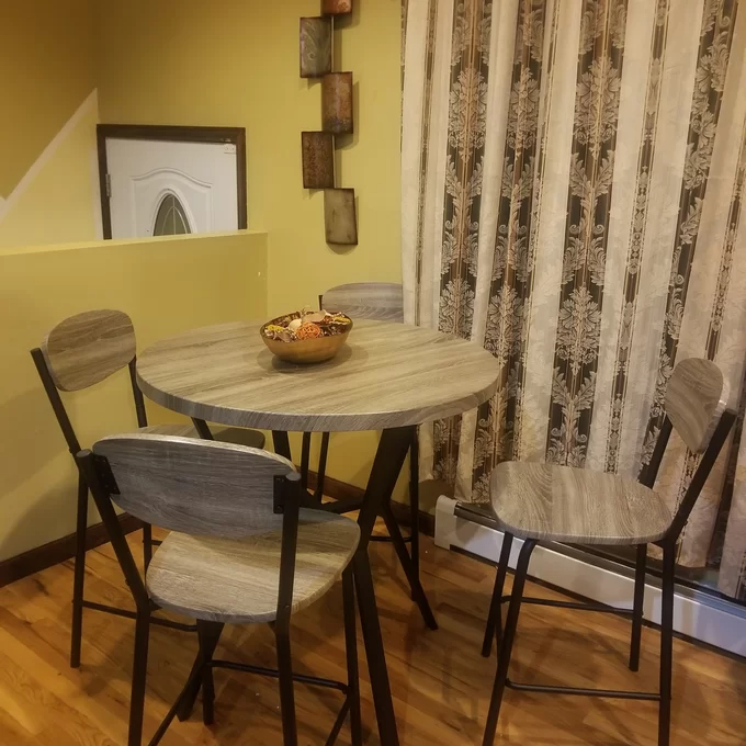 【Furniture】Summerall 4 - Person Counter Height Dining Set