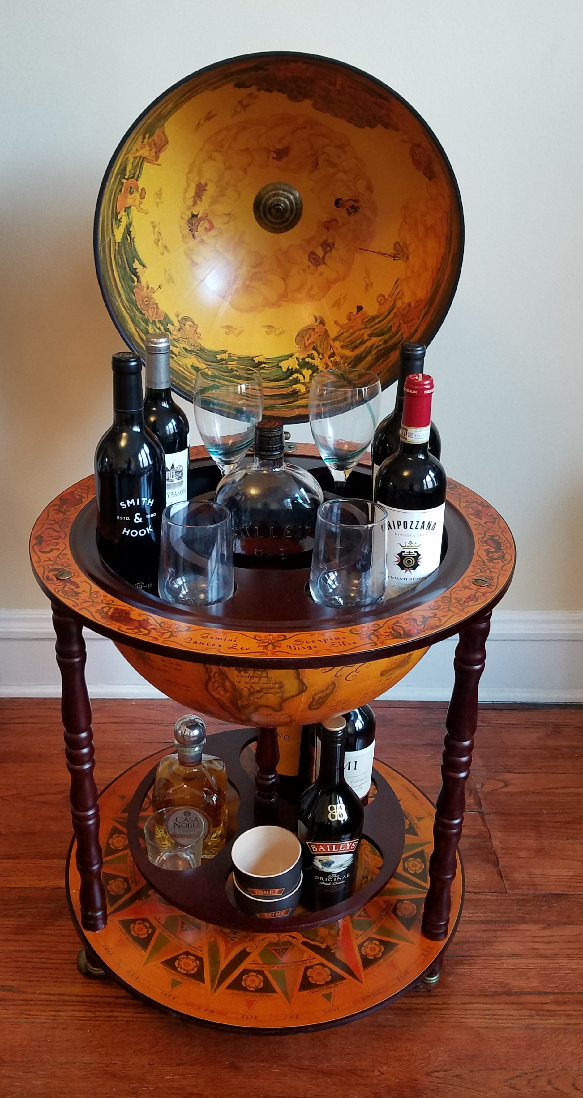 【Furniture】Design Toscano Sixteenth-Century Italian Replica Globe Bar Cart Cabinet on Wheels, 38