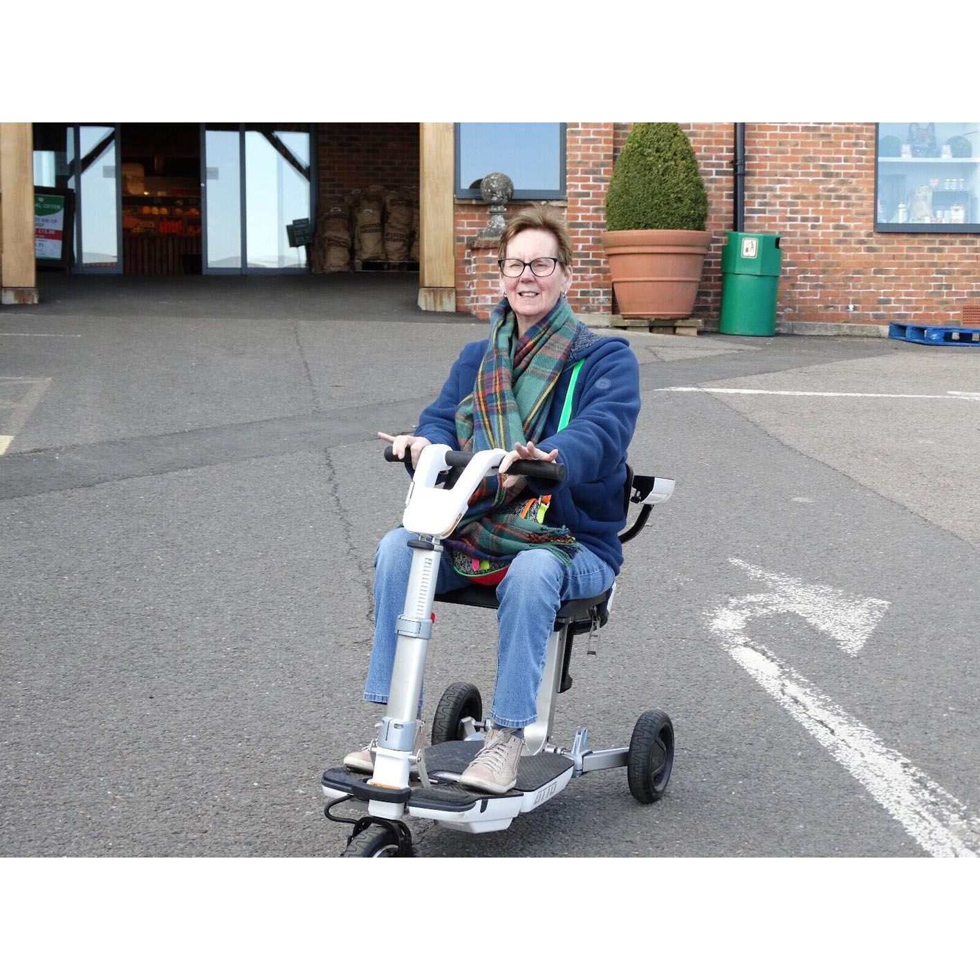 Electric Folding Lightweight High Range Scooter