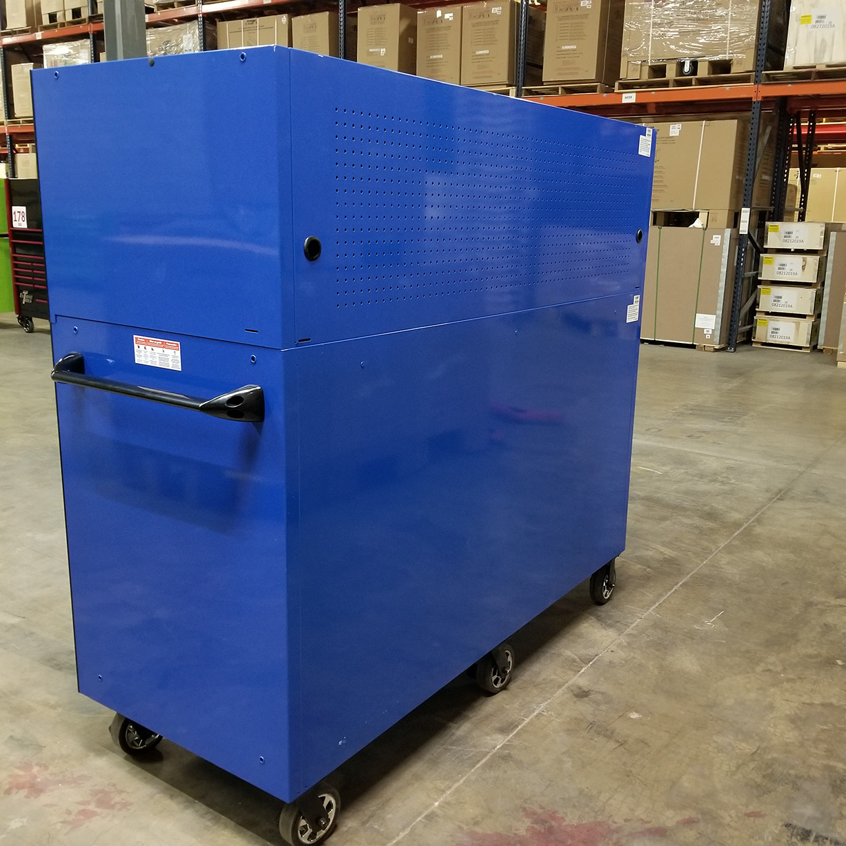 used toolboxShowRoom Demo, Extreme Tools 72 x 30 19 Drawers Roller Cabinet & Power Hutch Combo