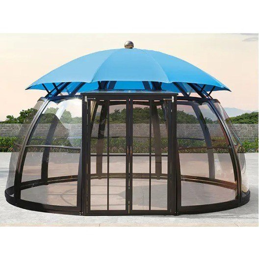 Outdoor solarium tents